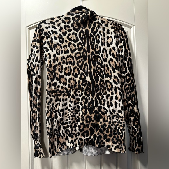 Leopard 🐆 Cardigan - Picture 4 of 5